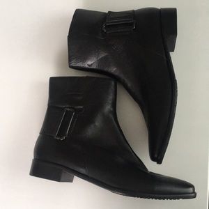 New Talbots Black Leather Square Toe Ankle Boots